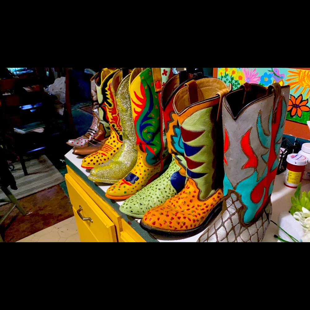 These are used painted boots.for decor.